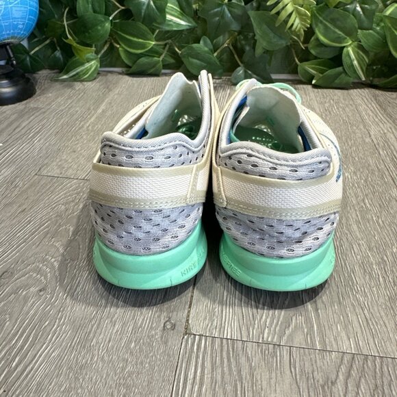 Nike Womens Free TR Fit 5 Running Shoes Comfort Sneakers White Teal Blue Size 7 - Picture 5 of 10